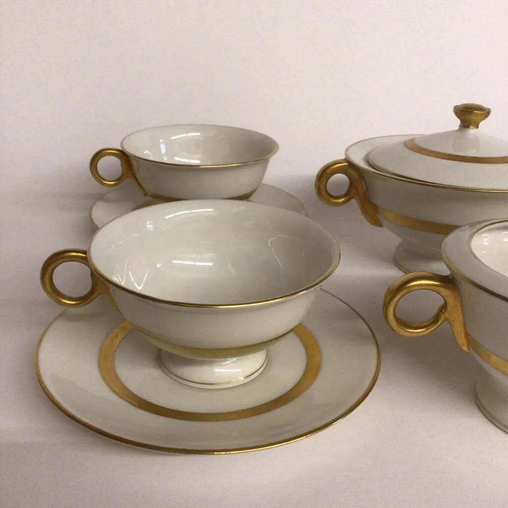 10pc. Theodore Haviland Claridge Tea Set