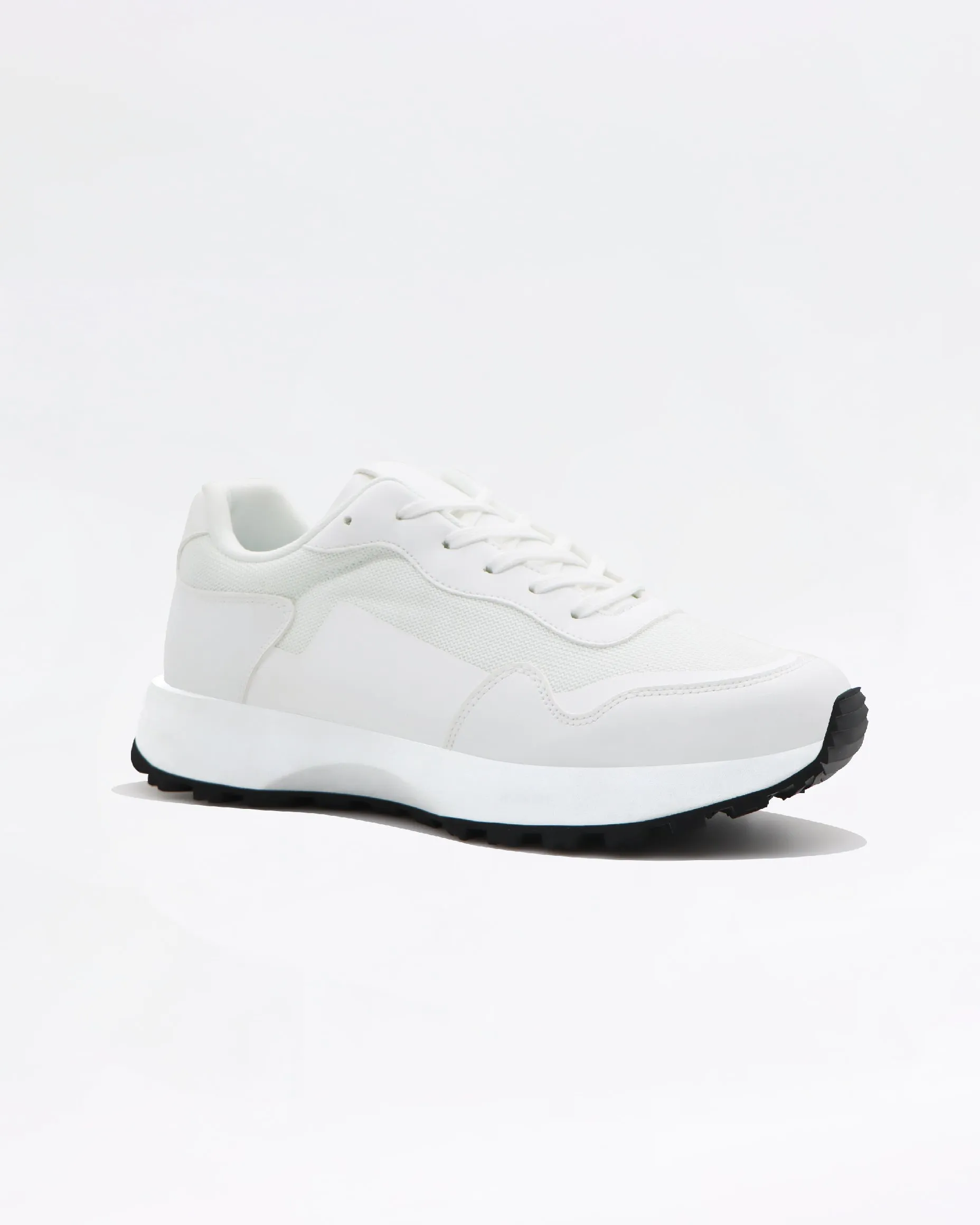 2H #2705 2001 1133 White Casual shoes