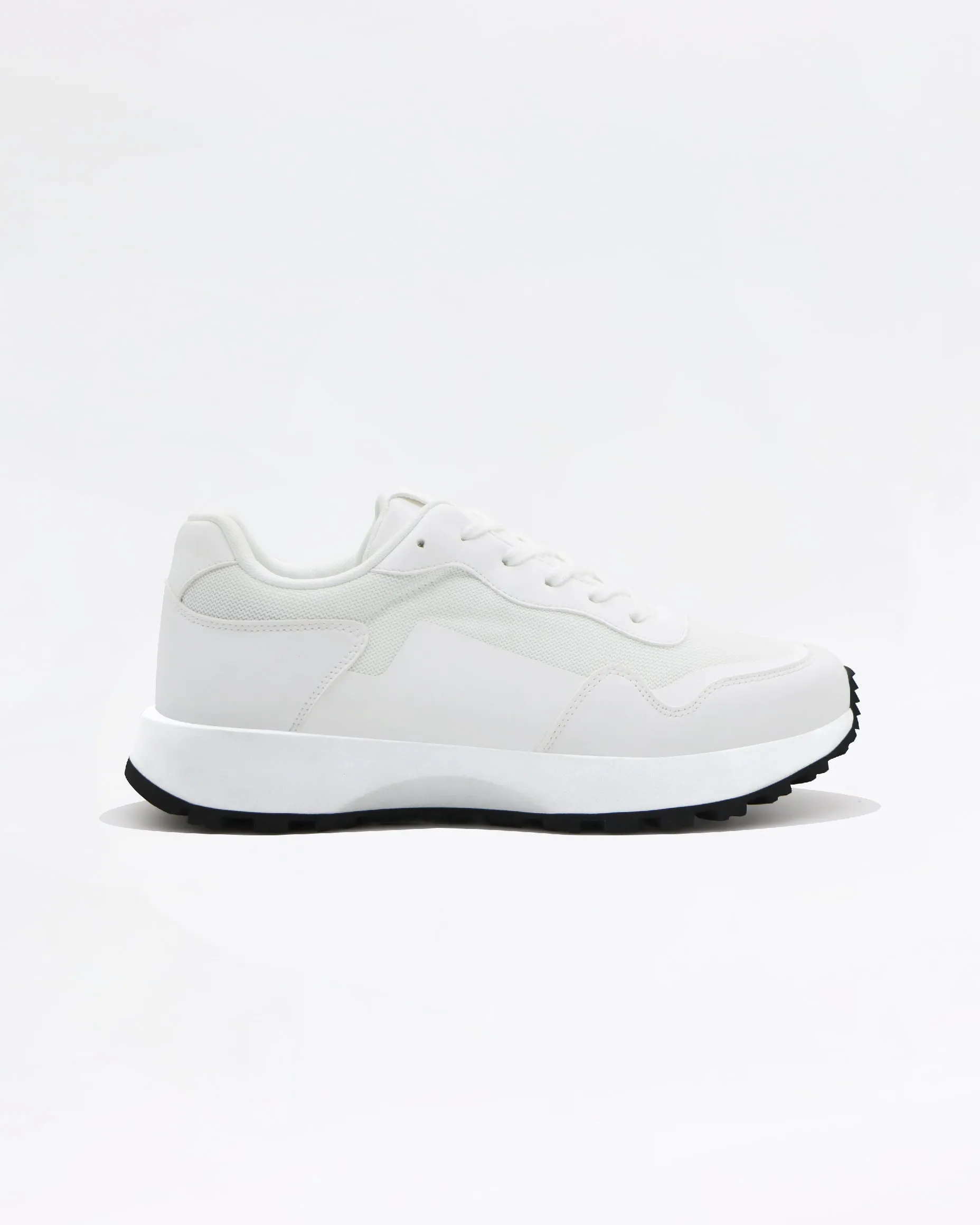 2H #2705 2001 1133 White Casual shoes