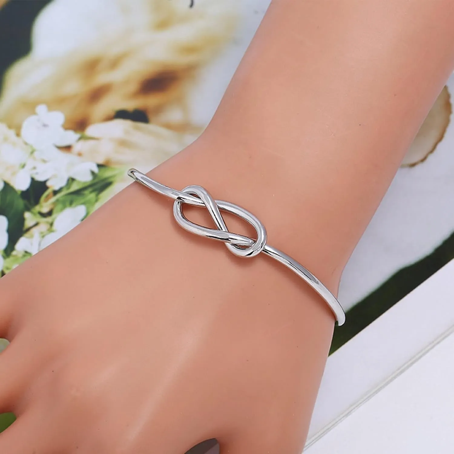 Adjustable Gold Bracelets for Wo Friendship Love Bangle Bracelets Trendy Thin Dainty Bracelet Pack Fashion Accessories Gifts For