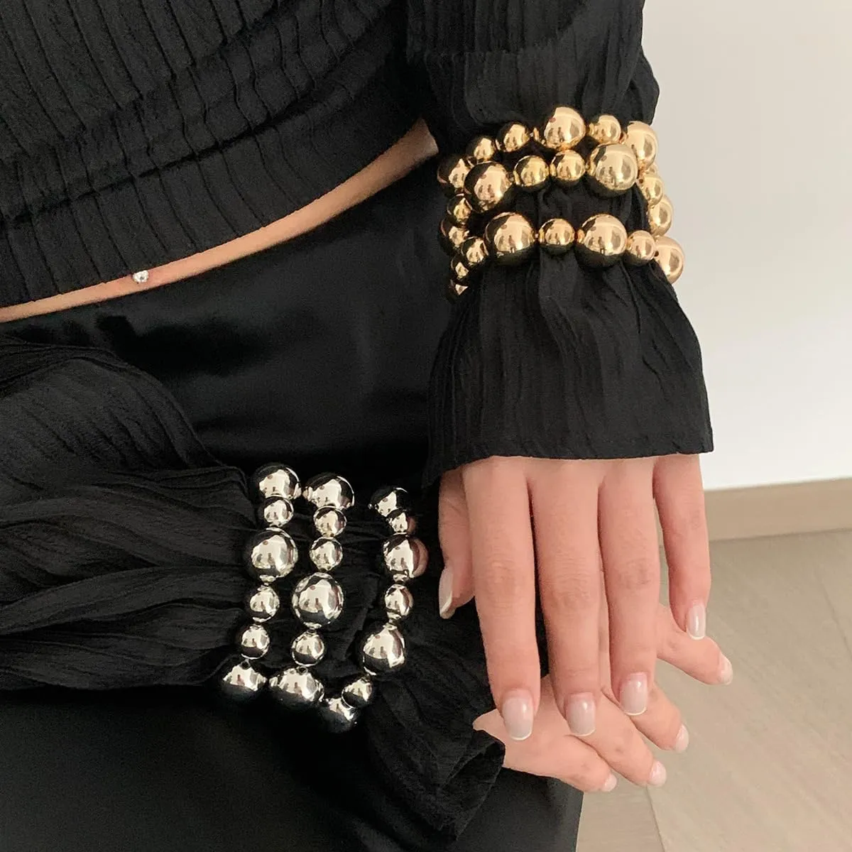 Chunky Gold Bracelets for Women Stackable Bracelets Big Gold Silver Ball Bangle Stretch Beaded Bracelets Jewelry