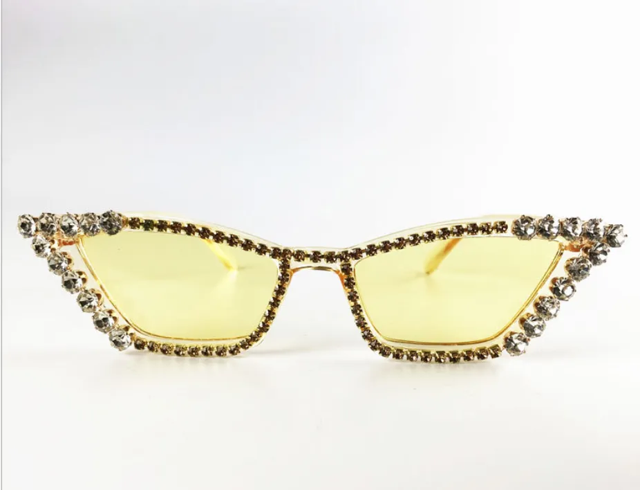 Fashion Diamond Frame Sunglasses