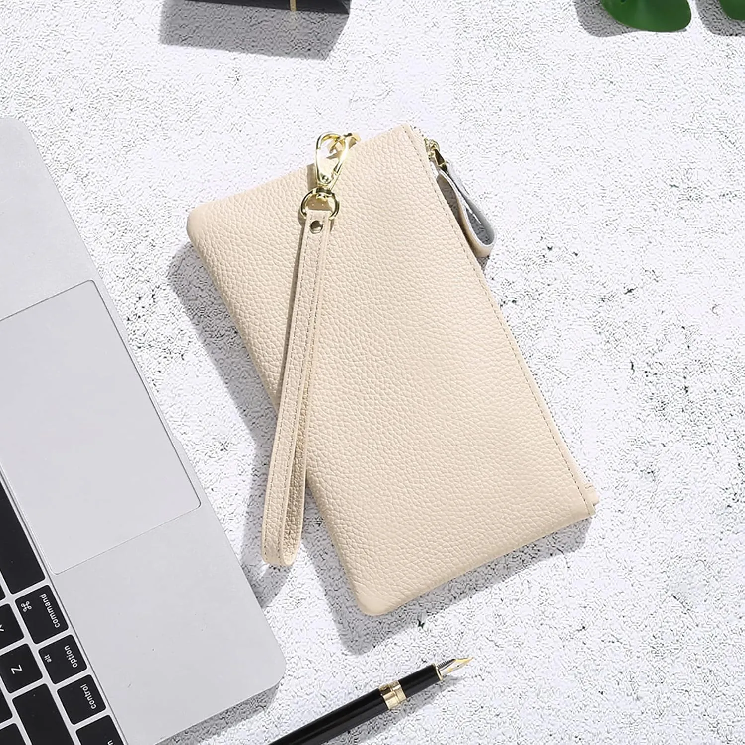 GOIACII Women's Wristlet Clutch Slim Leather Wallet RFID Blocking Handbag