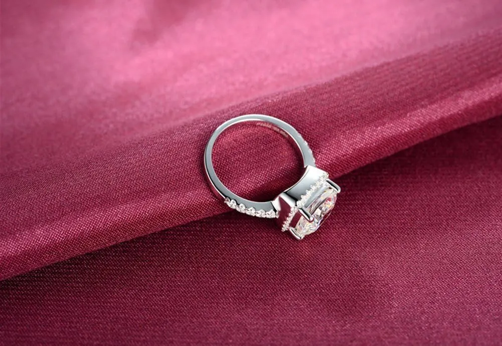 Jewelry 3 Carat VVS1 Simulated Diamond Engagement Ring for Women Silver Wedding Jewelry