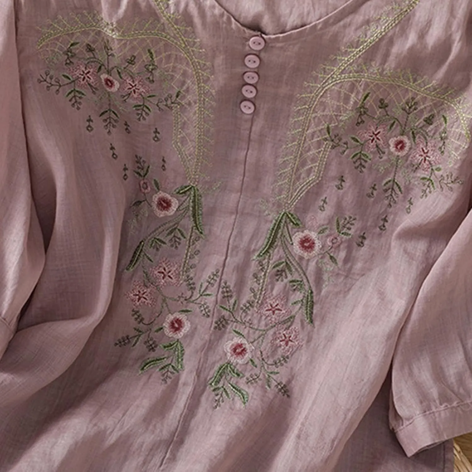 Linen Shirts for Women Summer Cotton Linen Floral Embroidered 3/4 Sleeve Tops Retro Boho Ethnic Peasant Tunic Tshirt
