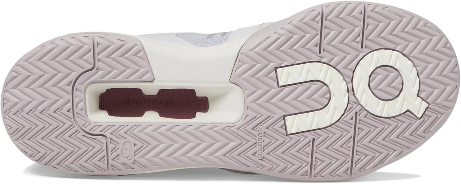 On Women's Roger Clubhouse Pro Sneaker