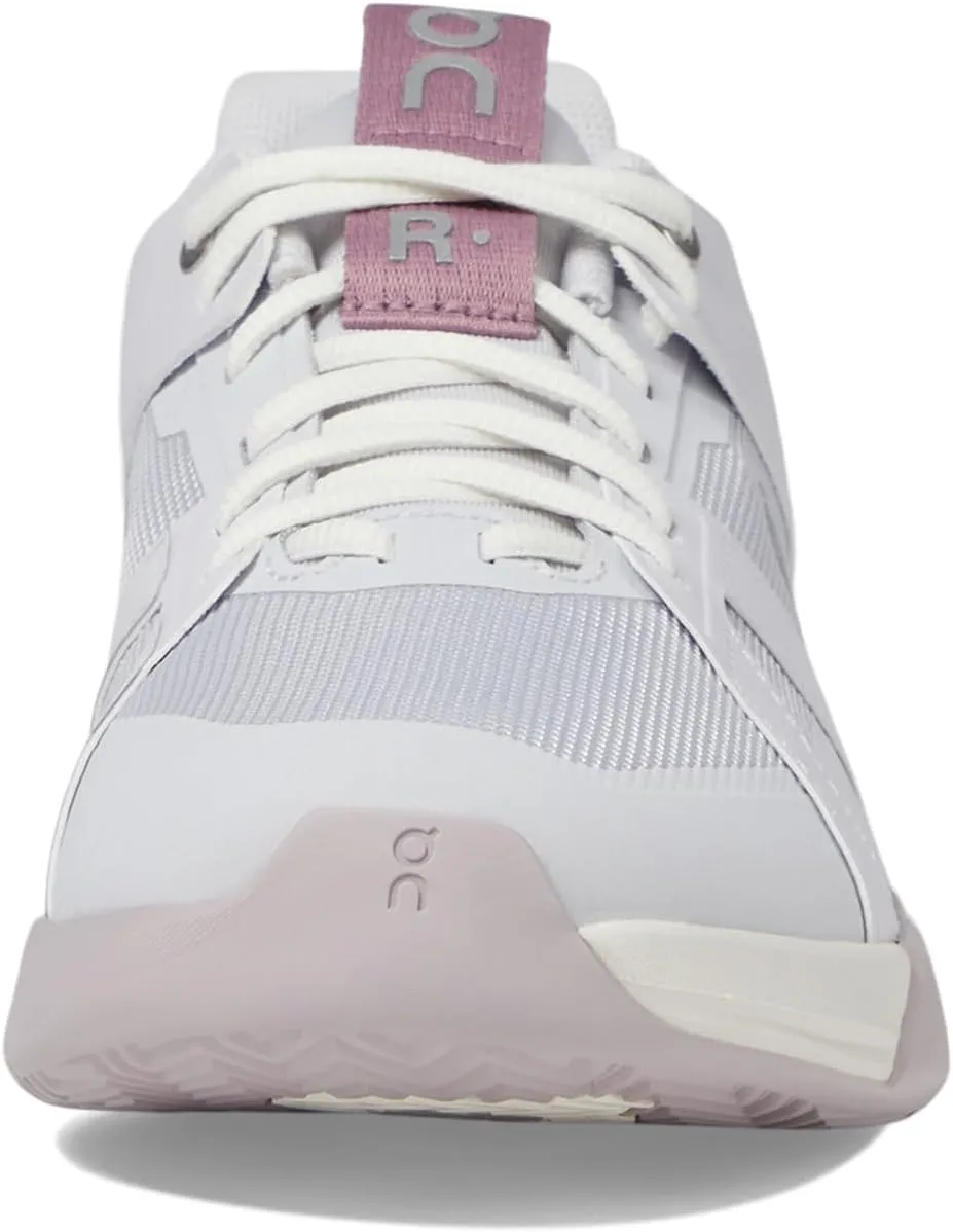 On Women's Roger Clubhouse Pro Sneaker