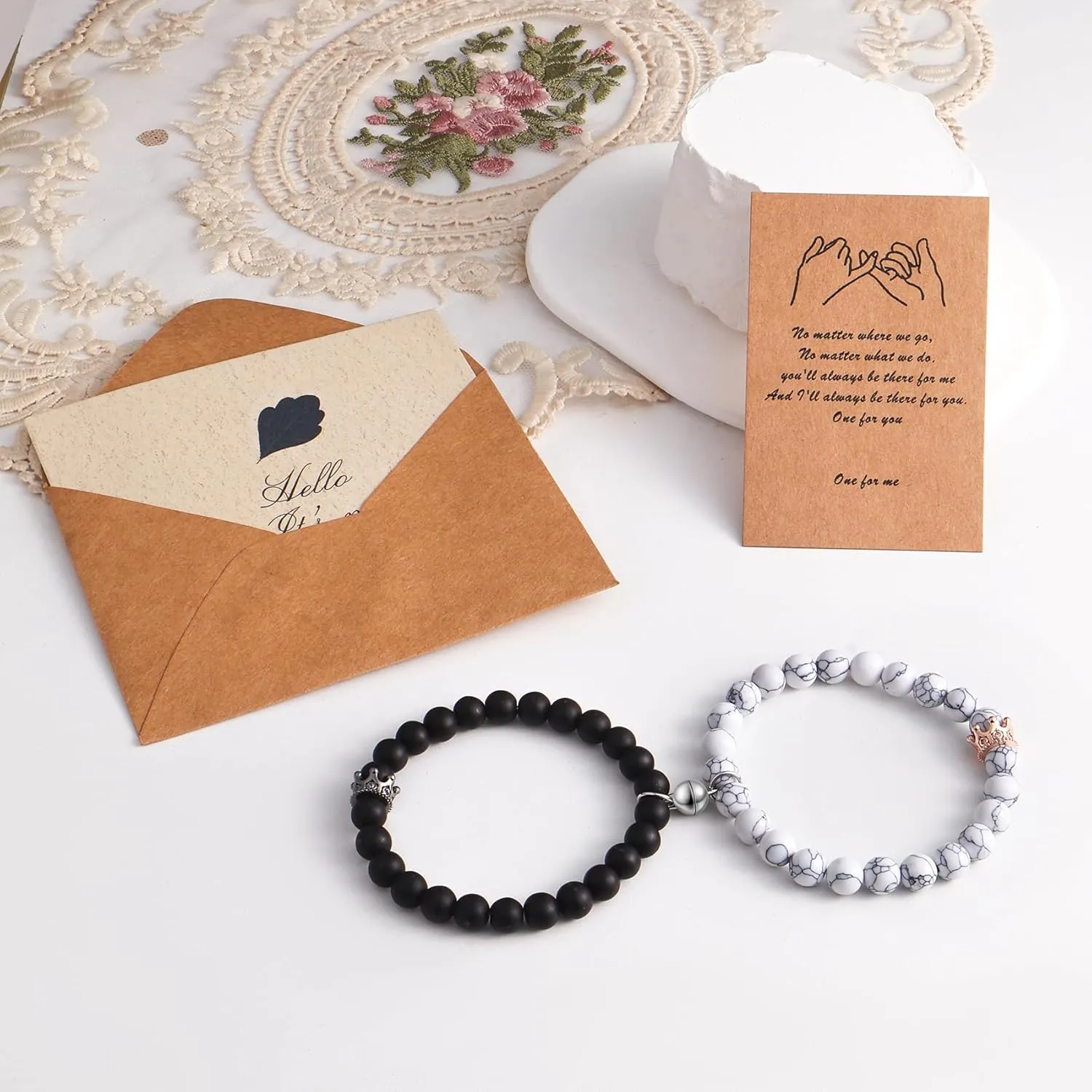 Winas Couples Matching Bracelets- Kings and Queens Bracelets Magnetic Couples Bracelets Christmas Birthday Gifts for Girlfriend Boyfriend