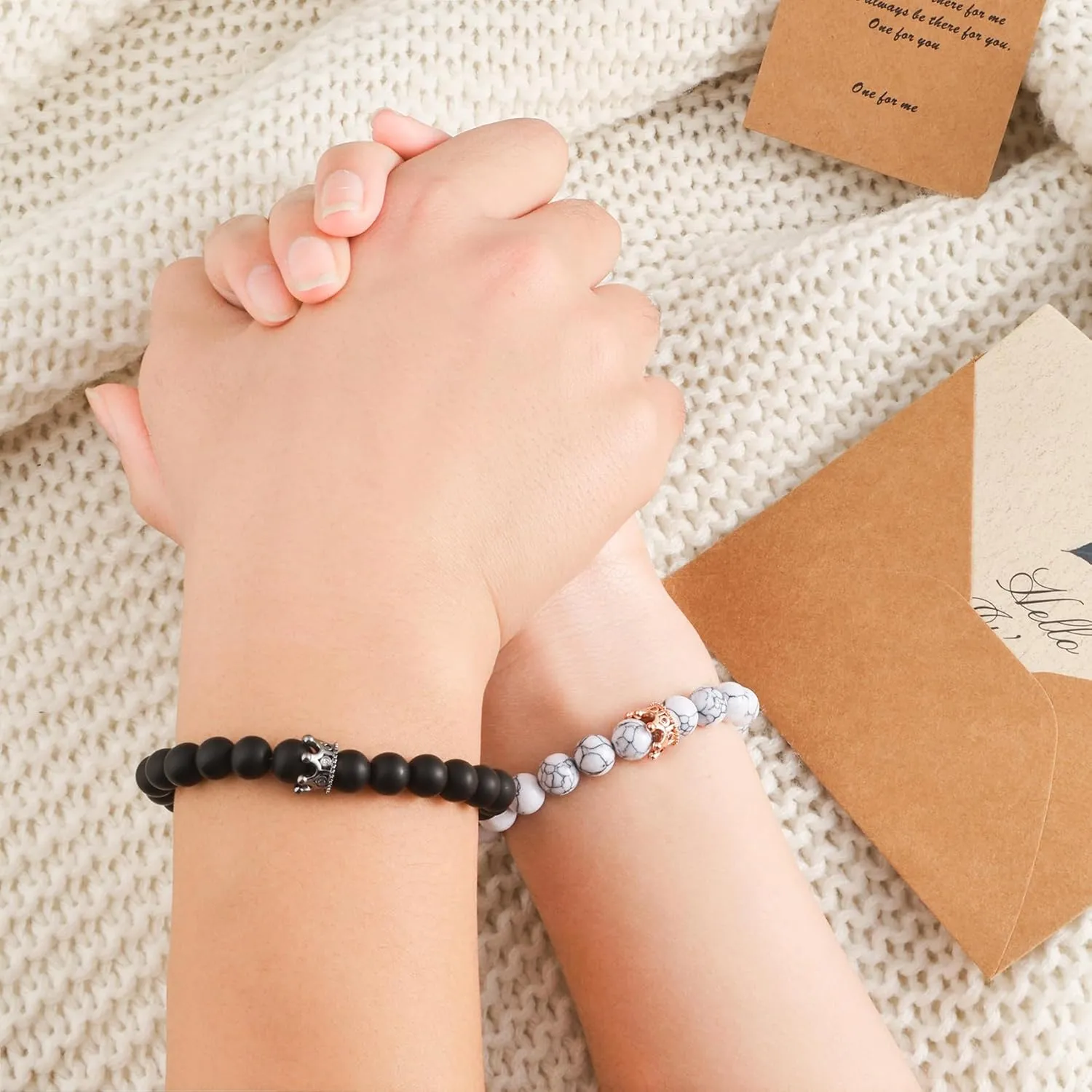 Winas Couples Matching Bracelets- Kings and Queens Bracelets Magnetic Couples Bracelets Christmas Birthday Gifts for Girlfriend Boyfriend